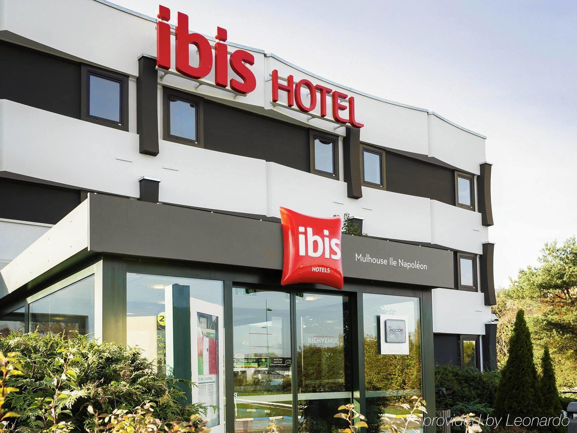 Ibis Mulhouse Ile Napoleon Hotel Sausheim Buitenkant foto